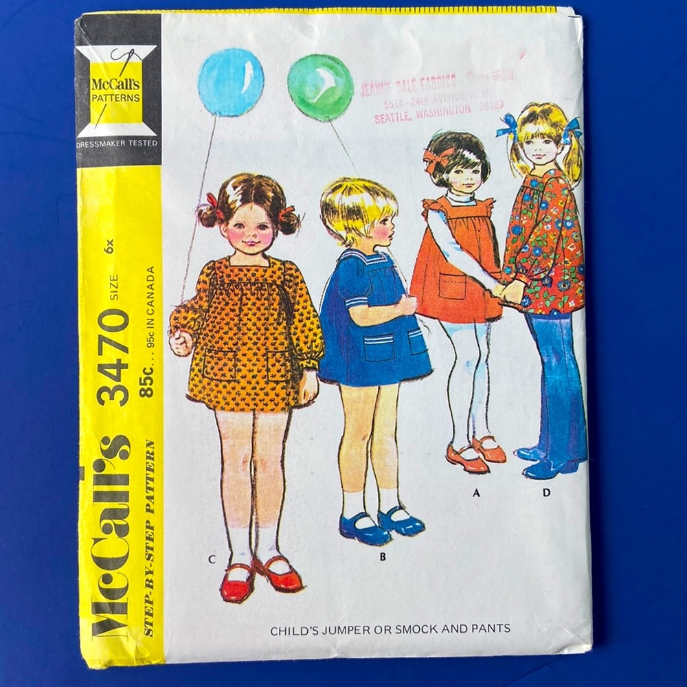 Vintage sewing pattern. McCall’s 3470 from 1972. Uncut